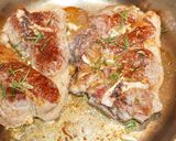A picture of step 2 of Pan seared rosemary lamb shoulder blade chops.