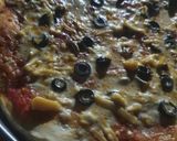 صورة لخطوة 6 من وصفة بيتزا بطريقتي اللذيذه 🍕♥️♥️