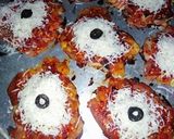A picture of step 6 of Spicy cheesy baked potatoes.