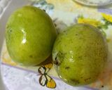 Foto langkah ke 1 dari resep Sambal Mangga Muda Kelapa.