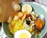 Foto langkah ke 6 dari resep Soto Ayam Kuah Kuning (Khas Bogor).