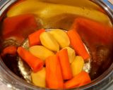Foto del paso 2 de la receta Puré de judías verdes, zanahorias y patatas con nata