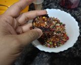 A picture of step 2 of Dates paan bites.