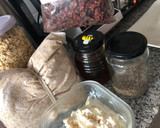 Foto del paso 1 de la receta: Bolitas energéticas de kéfir