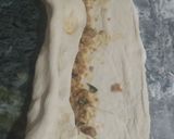 A picture of step 4 of Non fried chicken roll.