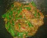 Foto langkah ke 4 dari resep Ayam Masak Kemangi.