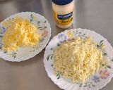 A picture of step 2 of Tiranga Sandwich (Republic Day Special).