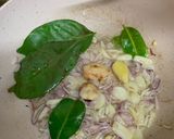 Foto langkah ke 3 dari resep Tumis Ikan Cue Keranjang ala Jawa.