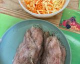 Reszelt sajttal és sárgarépával töltött csirkemellfilé, tejfölös szószban, tésztával 🧄🥕🧀🌶🍅🍗😋 recept fázis 1 fotója