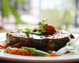 Hình bước làm 6 của món Cá thu chiên sốt cà chua