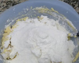 Foto del paso 7 de la receta: Budin de peras y chocolate facil, humedo y rico