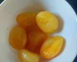 A picture of step 1 of Dry Apricot & Fig Chutney.
