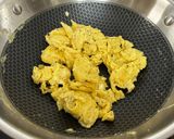 A picture of step 5 of Cabbage Egg Stir Fry.