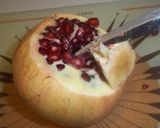 Foto del paso 3 de la receta: Como pelar o desgranar una granada