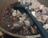 Foto langkah ke 3 dari resep Semur daging dan telur.
