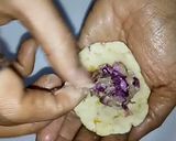 A picture of step 4 of Tender coconut (Malai) and rose dessert.