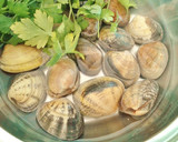 Foto del paso 1 de la receta: Fettuccine alle vongole rosso