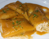 Foto del paso 5 de la receta: Canelones de masa de croquetas en salsa de carne