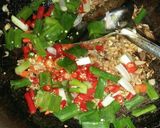Foto langkah ke 8 dari resep Tumis Selada With Rebon.