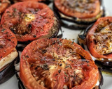 Foto del paso 1 de la receta: BRUSCHETTAS de🍅Tomate y Berenjena🍆Asada...!