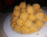 Foto langkah ke 4 dari resep Bola-Bola Kentang Keju.