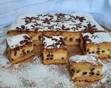Foto del passaggio 7 della ricetta Torta con crema di ricotta e gocce di cioccolato