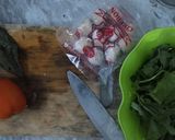Foto langkah ke 1 dari resep Sayur Bayam Bening.