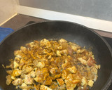 Foto del paso 1 de la receta: Pollo al curry 🍗
