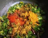 * வெண்டைக்காய், ஸ்பைஸி பொரியல்*(spicy ladys finger poriyal recipe in tamil) ரெசிபி ஸ்டேப் 4 புகைப்படம்