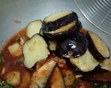 Foto langkah ke 5 dari resep Sarden Kaleng Terong Pedas.