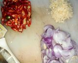 Foto langkah ke 2 dari resep Tumis tauge cerah ceria.