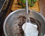 Foto langkah ke 7 dari resep Matcha Flan Cake.
