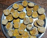 A picture of step 3 of Baigan bhajha.