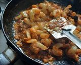 A picture of step 6 of Special Prawns masala gravy.