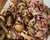 Foto del paso 6 de la receta: Quinoa con Shiitake, Portobello y Taquitos de Jamón