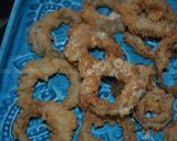 A picture of step 5 of Onion ring.