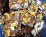 ड्राई फ्रूट्स चिक्की (dry fruits chikki recipe in Hindi) रेसिपी चरण 4 फोटो