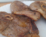 Foto del paso 3 de la receta: Chuletas de cordero con champiñones y bechamel