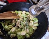 Rizses, húsos, kelbimbós recept fázis 2 fotója