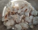 Foto langkah ke 2 dari resep Bakwan Wortel Udang.