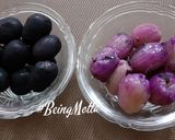 A picture of step 1 of Jamun Mint Cooler.