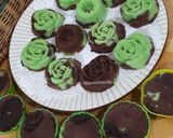 Foto langkah ke 9 dari resep Bolu kukus Coklat Pandan.