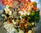 Foto del paso 1 de la receta: Espaguetis con verduras y gambones (horno)