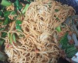 Foto langkah ke 4 dari resep Mie Goreng TekTek.