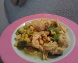 Foto del paso 2 de la receta: Pollo con calabacitas y elote