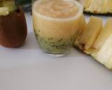 Kiwi pineapple Smoothie recipe step 4 photo