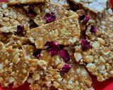 શીંગ ની ચીકી (Shing Chikki Recipe In Gujarati) રેસીપી સ્ટેપ1ફોટો