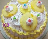 A picture of step 4 of Eggless Rasmalai cake.
