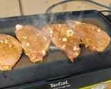 Une image de l'étape 5 de Côte de porc marinée miel et vinaigre balsamique.