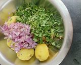 A picture of step 2 of Bread Vegetable Gold Coin.